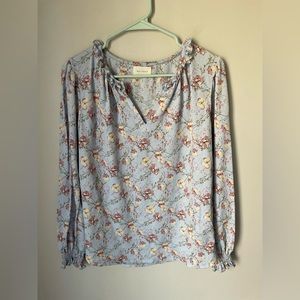 Melloday Soft Blue Floral V Neck Blouse Size Large